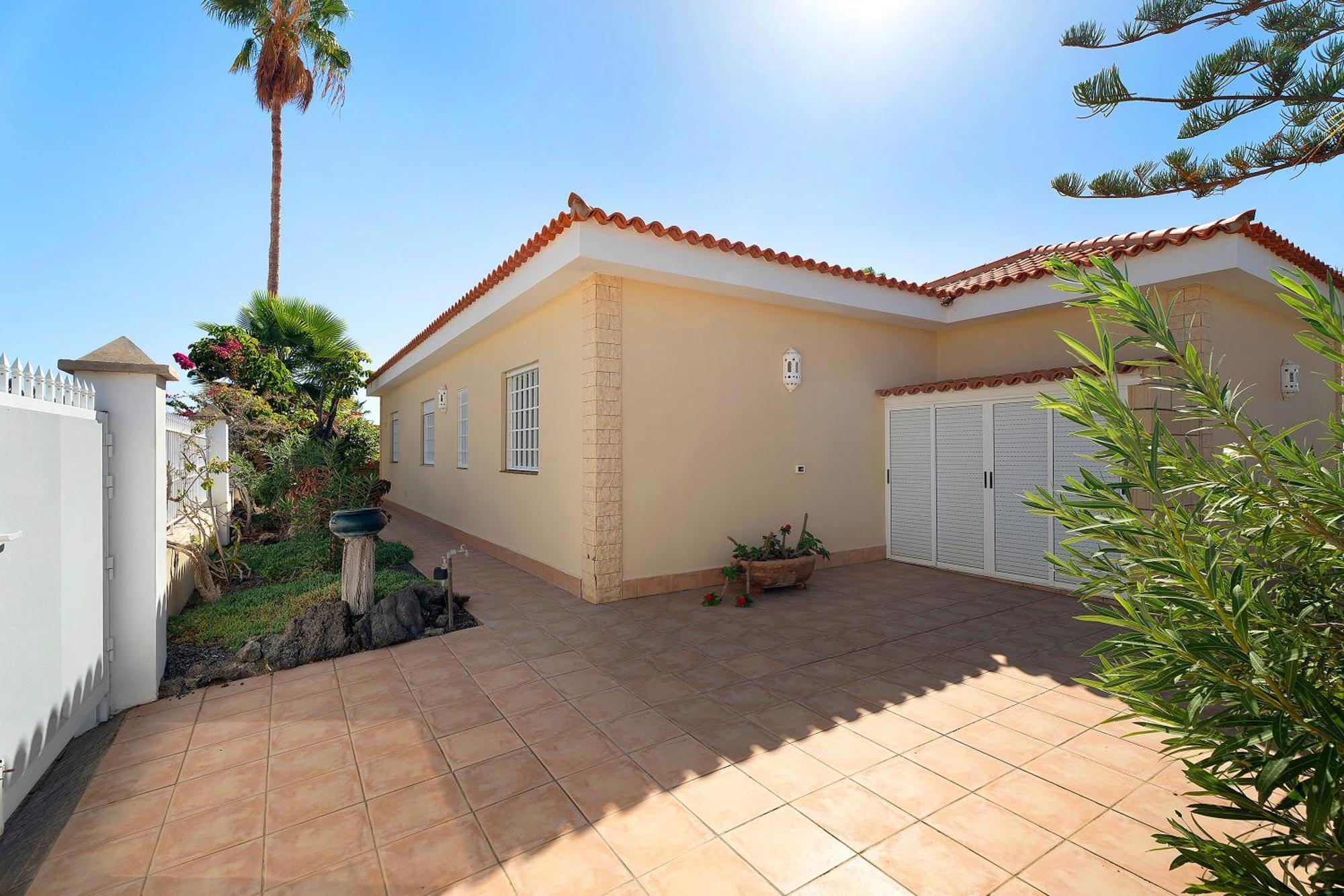 Casa Carla Private, Pool, Air By Paramount Holidays Puerto de Santiago  Eksteriør bilde